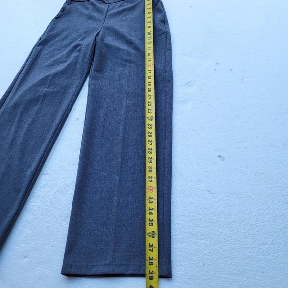 Sag Harbor Womens Dress Pants Size 6 Gray Stretch Flat Front Elastic Waist Back - Picture 9 of 9